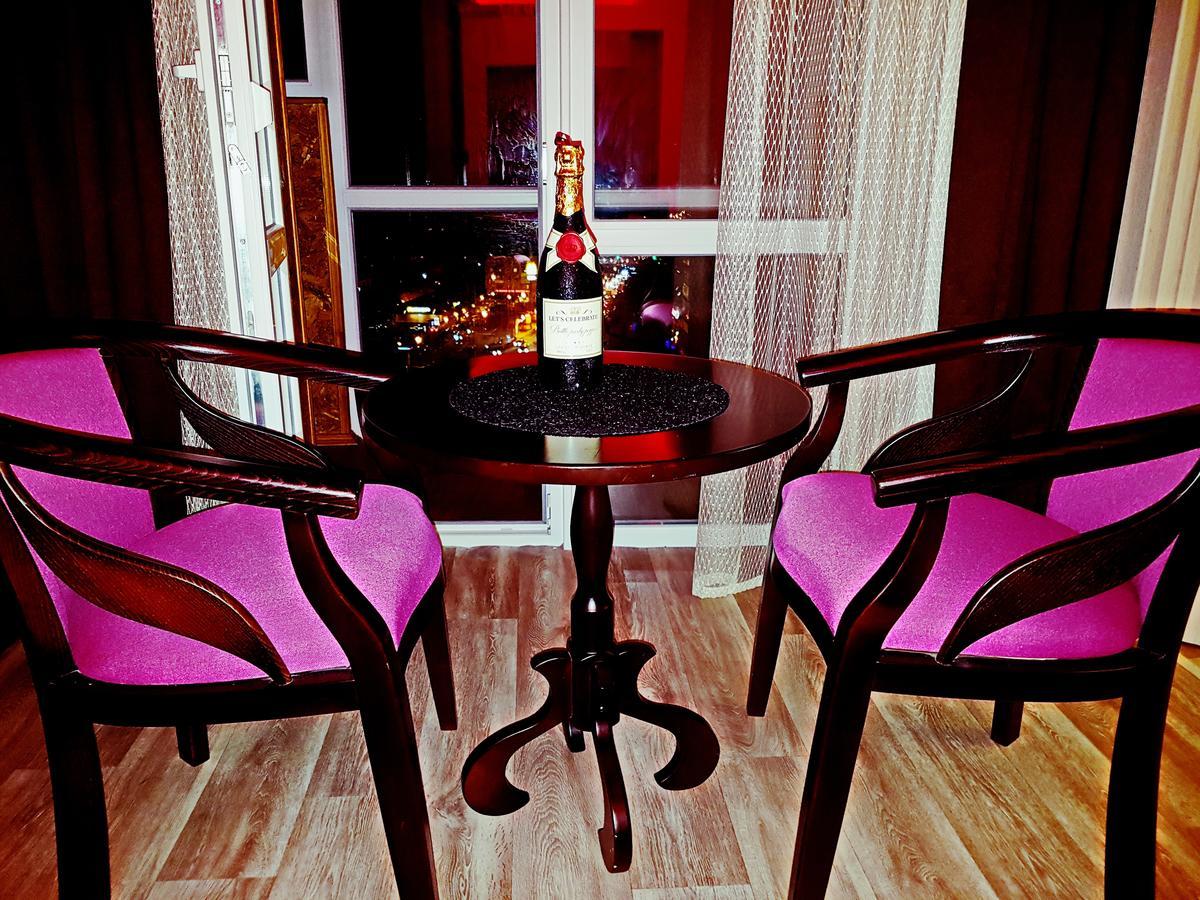 Apartlux 2 Чернігів Екстер'єр фото